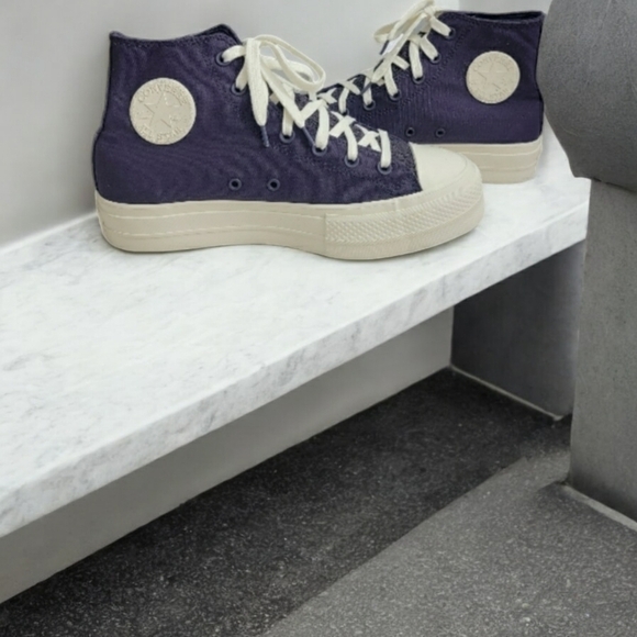 Converse Chuck Taylor All Star Lift color Dark Raisin Woman's size 9.5 - Picture 11 of 12